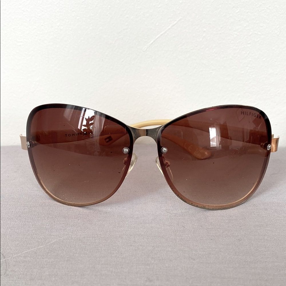 Tommy Hilfiger Melone Rimless Butterfly Sunglass Butter Yellow Frame Brown Lens